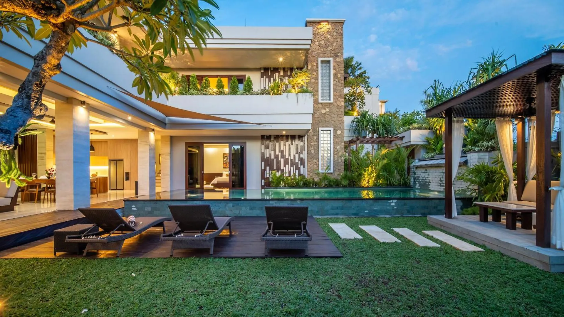 The Amarta Villa Jimbaran 0*,  Indonesien